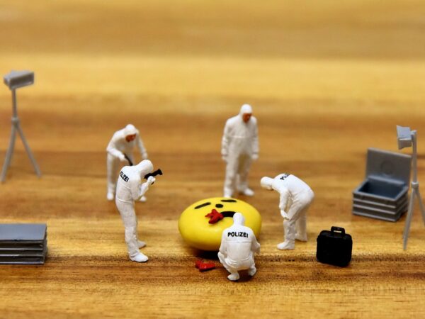 How the internet helps solve crime