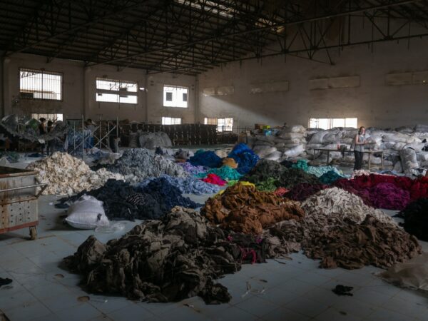 fast fashion, crisis, fast fashion workers
